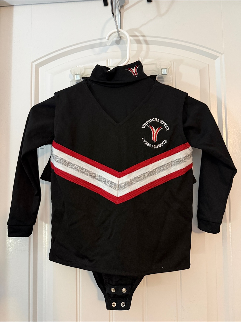 Source Unknown Black, Red & Silver V-Chevron Kids Cheer Pullover